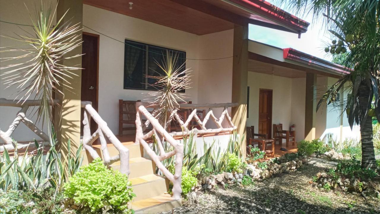 Casa James Apartment, Rooms , Pool And Restaurant Siquijor Eksteriør billede