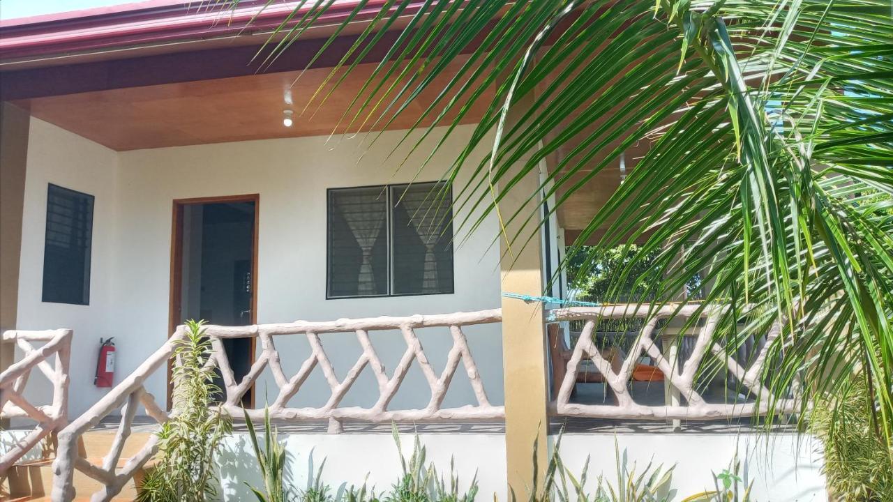 Casa James Apartment, Rooms , Pool And Restaurant Siquijor Eksteriør billede